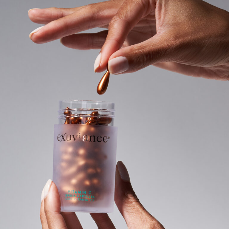 Billede til sociale medier Exuviance Vitamin C Serum Capsules 1
