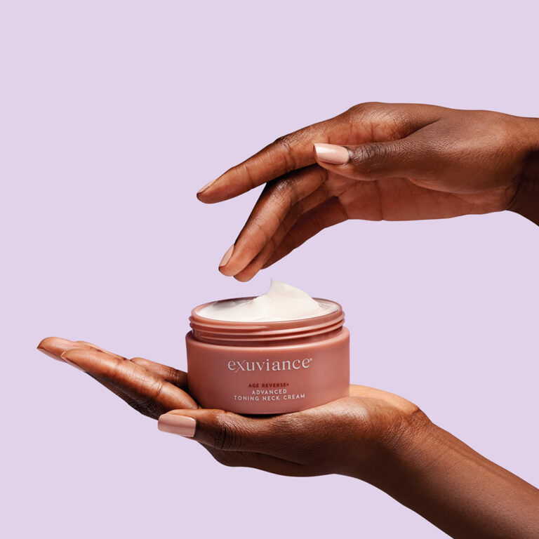 Billede til sociale medier Exuviance Age Reverse Advanced Toning Neck Cream 1