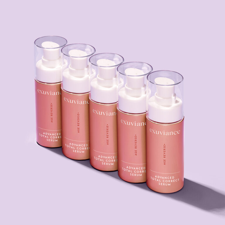 Billede til sociale medier Exuviance Age Reverse Advanced Total Correct Serum 3