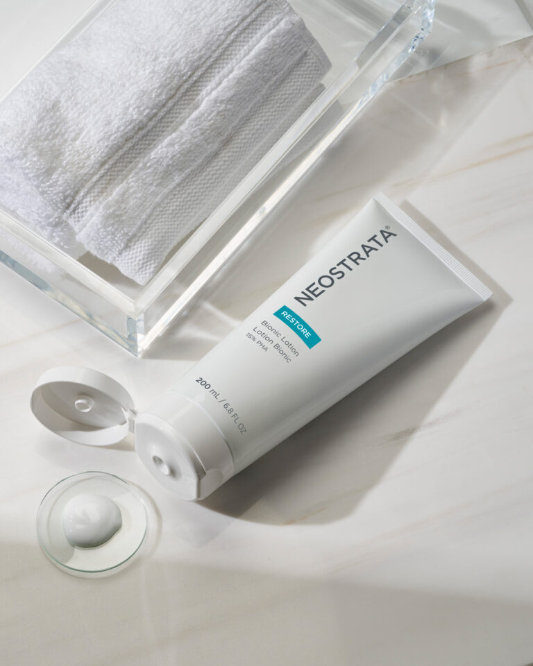 Billede til sociale medier NEOSTRATA Bionic Lotion 1