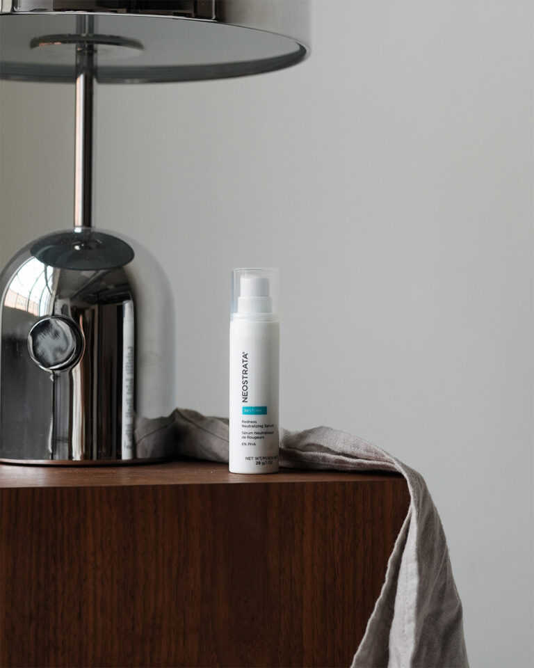 Billede til sociale medier NEOSTRATA Redness Neutralizing Serum 1