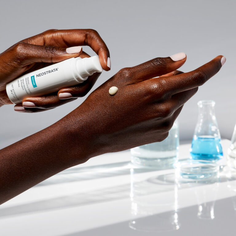 Billede til sociale medier NEOSTRATA Redness Neutralizing Serum 2