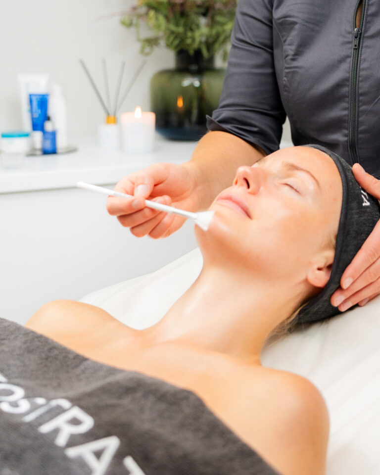 Billede til sociale medier NEOSTRATA behandling 5