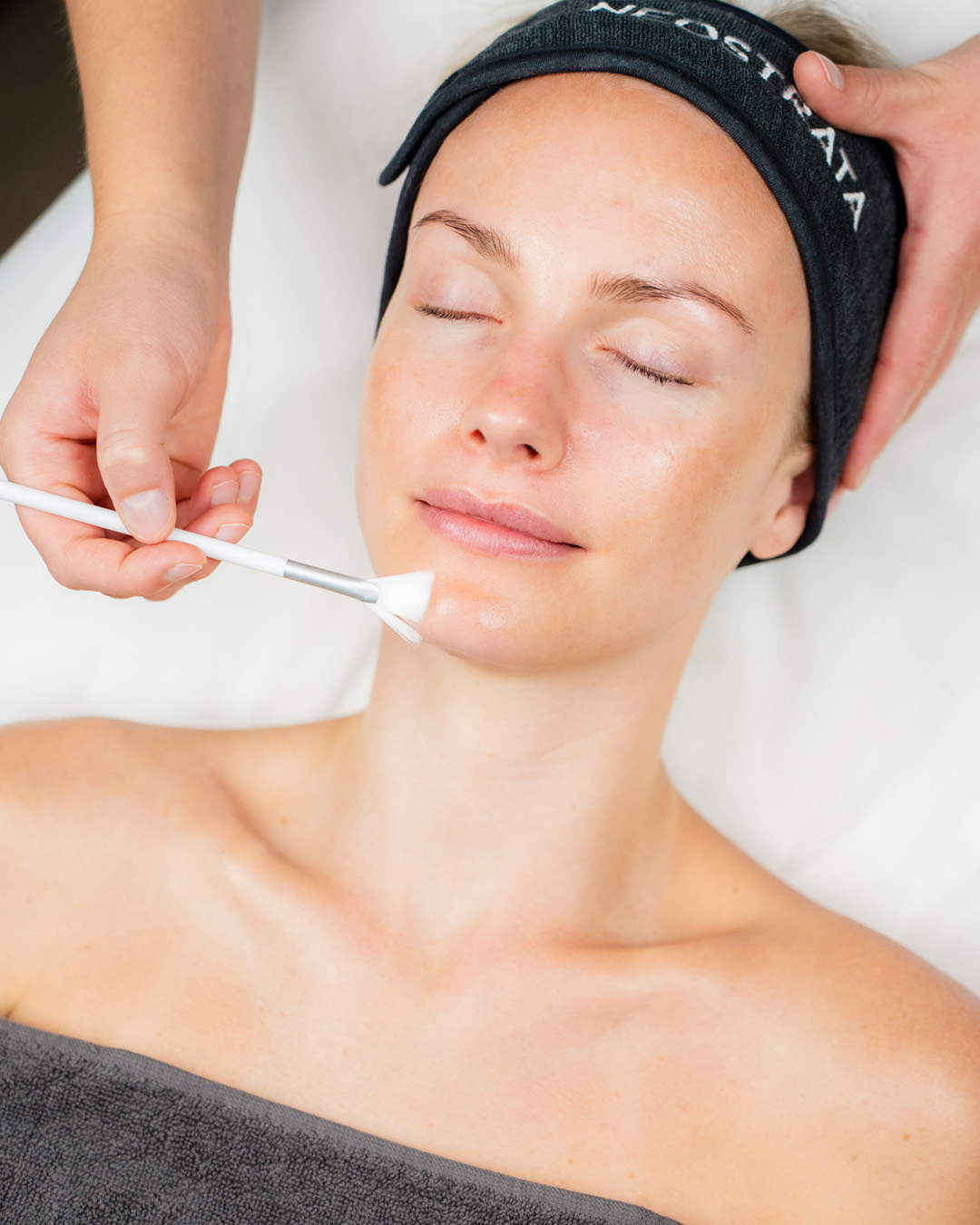 Billede til sociale medier NEOSTRATA behandling 4