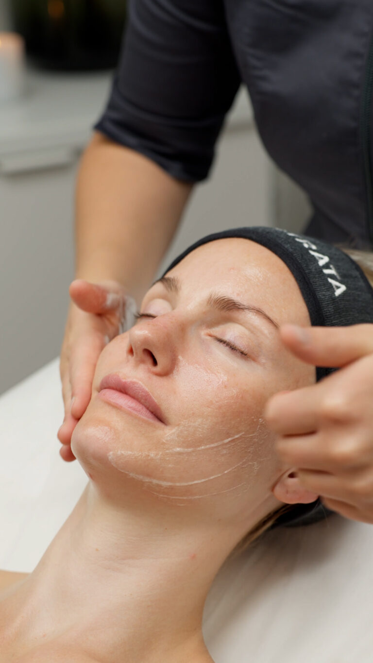 Video til sociale medier NEOSTRATA Behandling