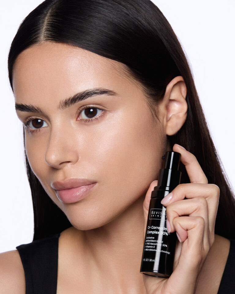 Billede til sociale medier Revision Skincare C Correcting